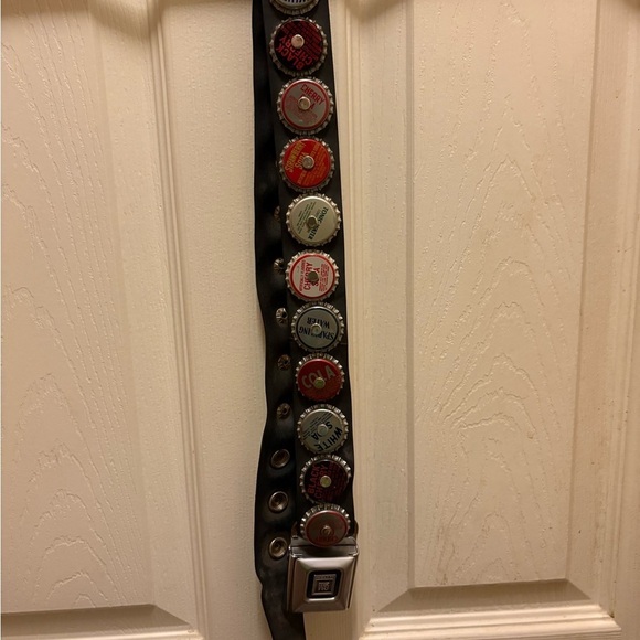Vintage Accessories - Vintage Black Rubber Seatbelt Belt with Bottle Cap Accents (missing female end)